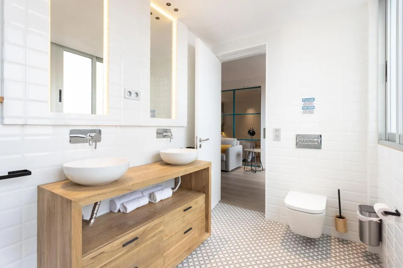 Home2Book Lovely Apartment In Santa Cruz